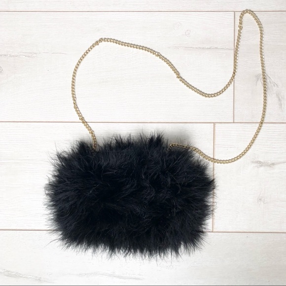 Missguided Handbags - Fur Clutch